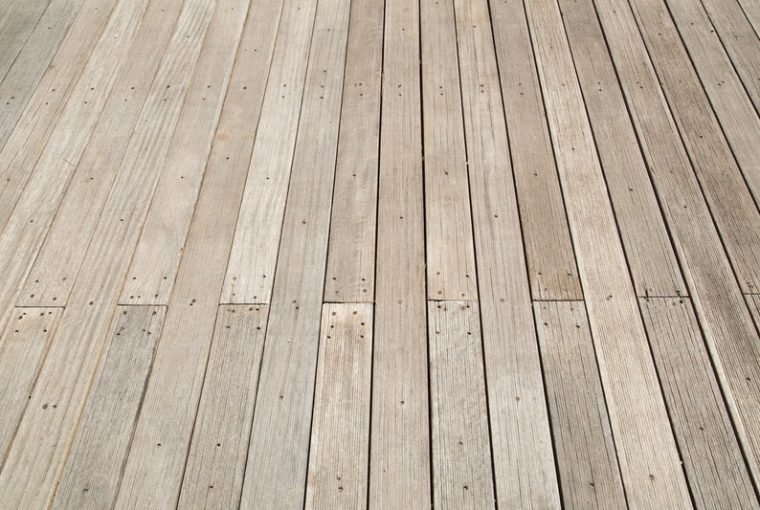 Pavimento in legno inchiodato